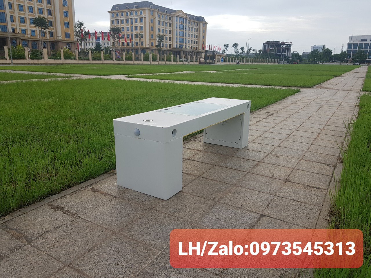 ghế năng lượng mặt trời 111120