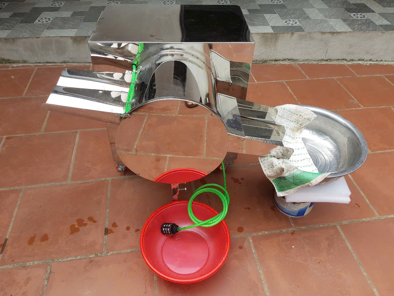 máy rửa trứng cửa đôi 333